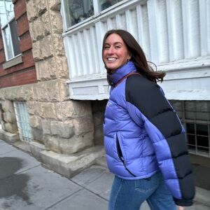 Meet your Posher, Isabelle